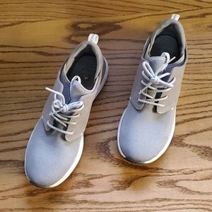 Reef slip on tennis shoe